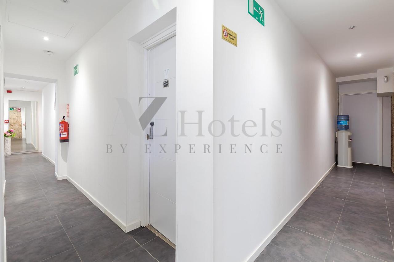 Ayz Juan De Mena - Auto Check-In Property Мадрид Экстерьер фото